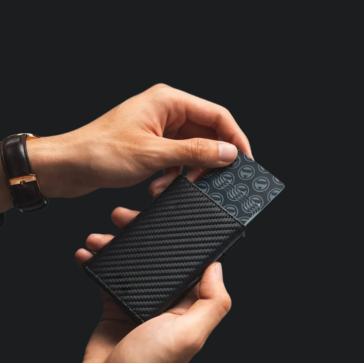 Schlanker Geldbeutel mit extra Cardholder – ideal für Karten und Bargeld unterwegs